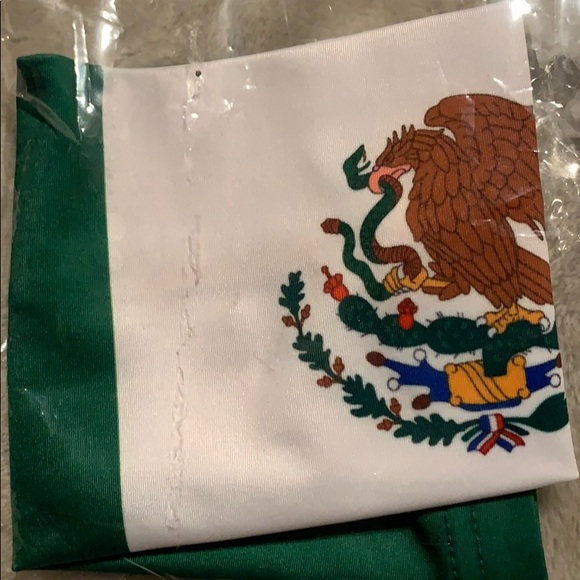 Arm sleeves all new never worn - Picture 5 of 5